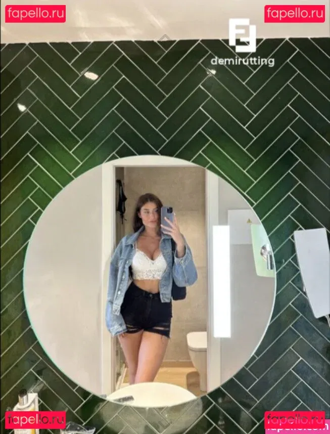 Demi Rutting Onlyfans Photo Gallery 