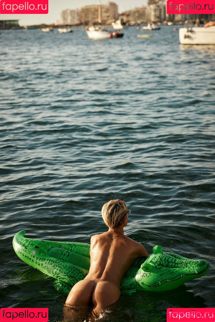 Hanna Sökeland And Jessica Huber Onlyfans Photo Gallery 