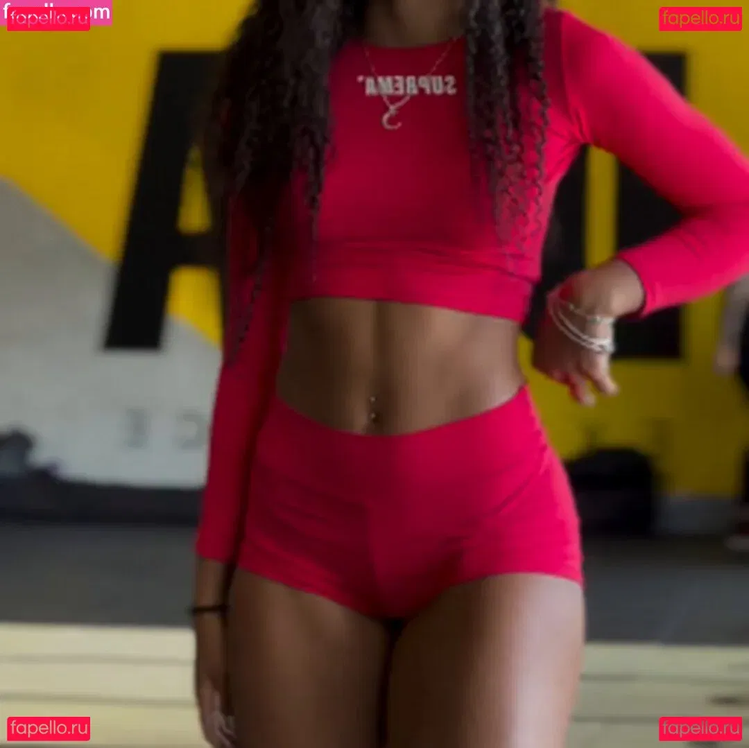 Julia Onyx Onlyfans Photo Gallery 