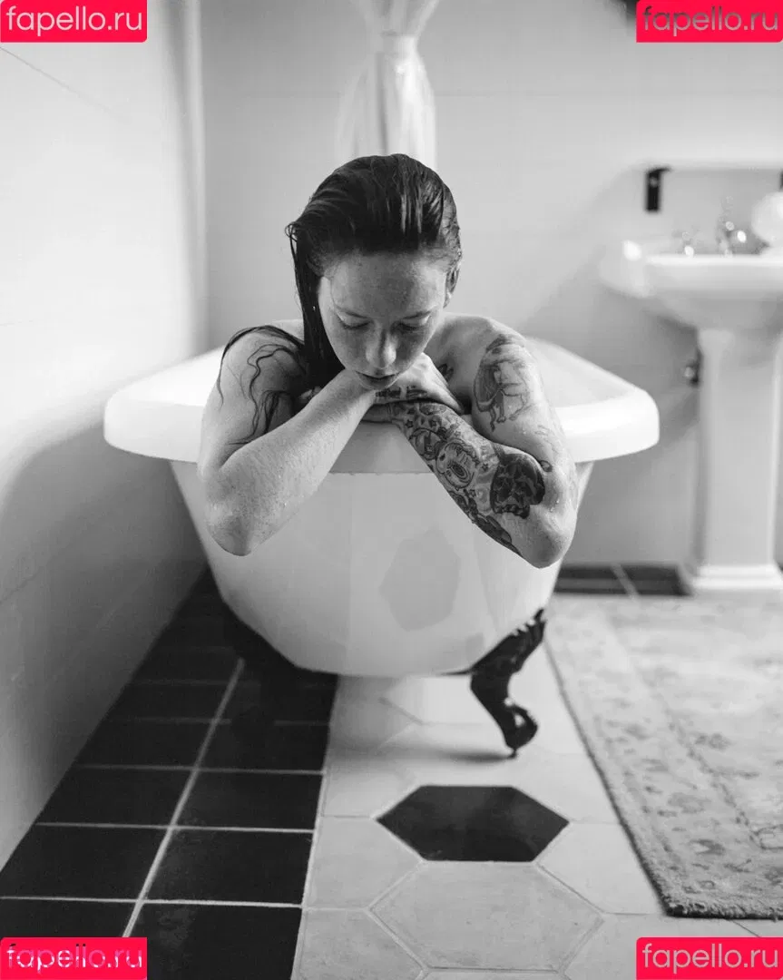 Hattie Watson Onlyfans Photo Gallery 