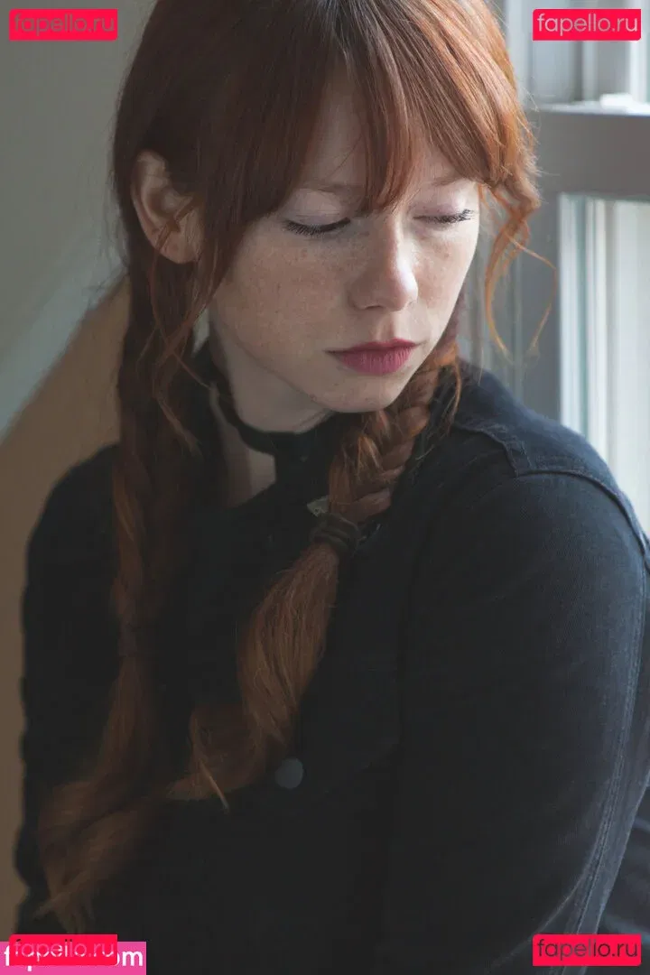 Hattie Watson Onlyfans Photo Gallery 