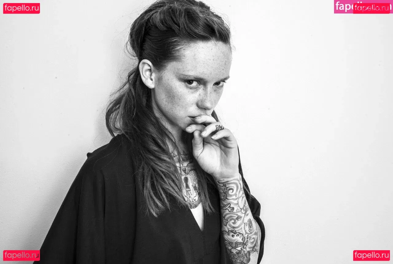 Hattie Watson Onlyfans Photo Gallery 