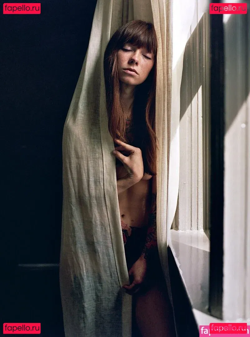 Hattie Watson Onlyfans Photo Gallery 