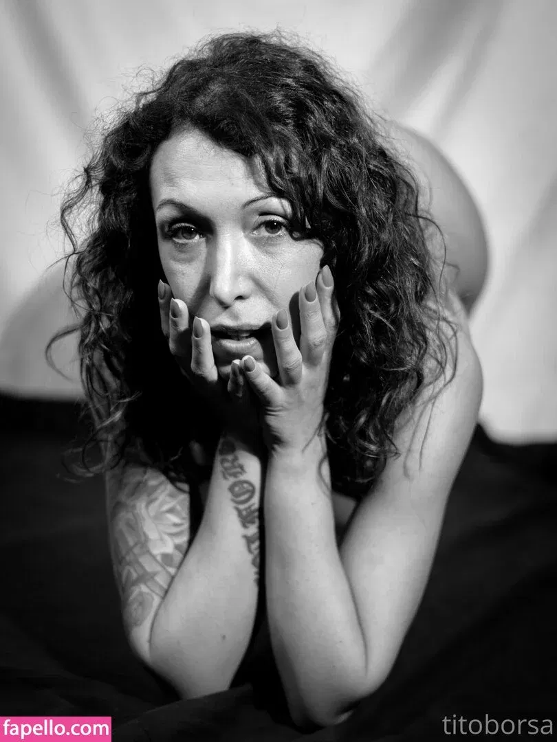 titoborsa.free Onlyfans Photo Gallery 