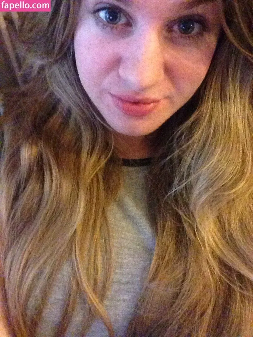 owlbie Onlyfans Photo Gallery 