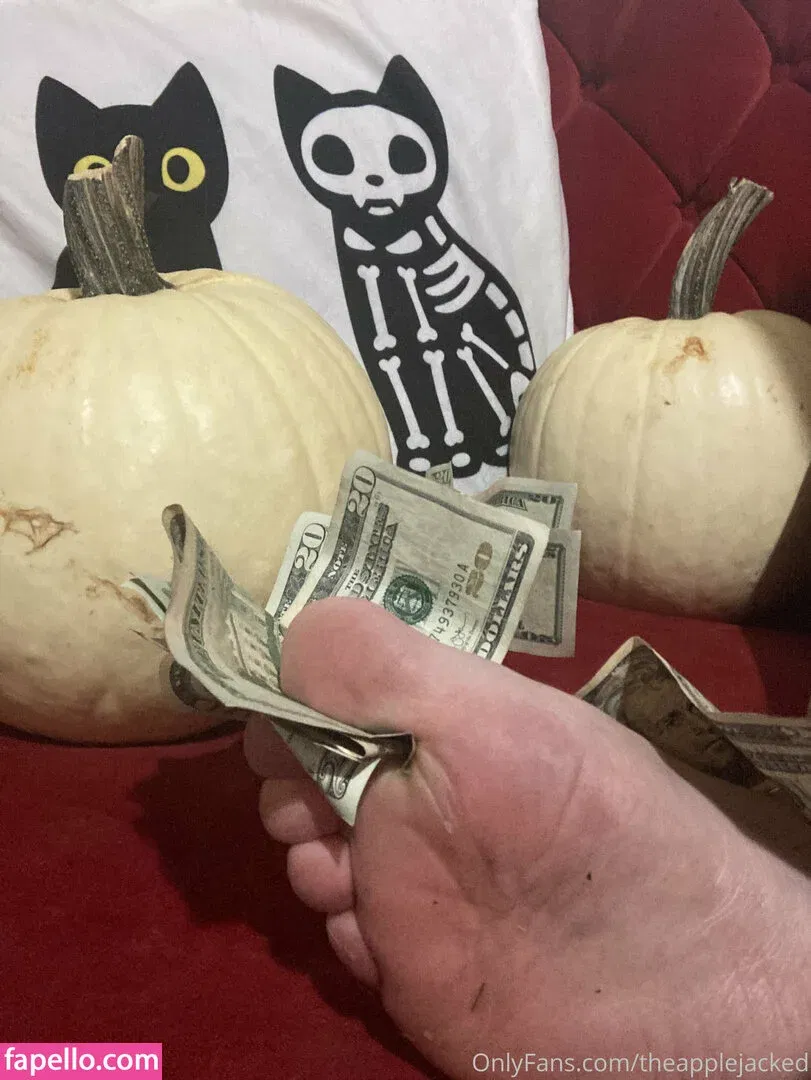 theapplejacked Onlyfans Photo Gallery 