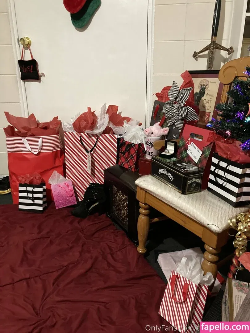 theapplejacked Onlyfans Photo Gallery 