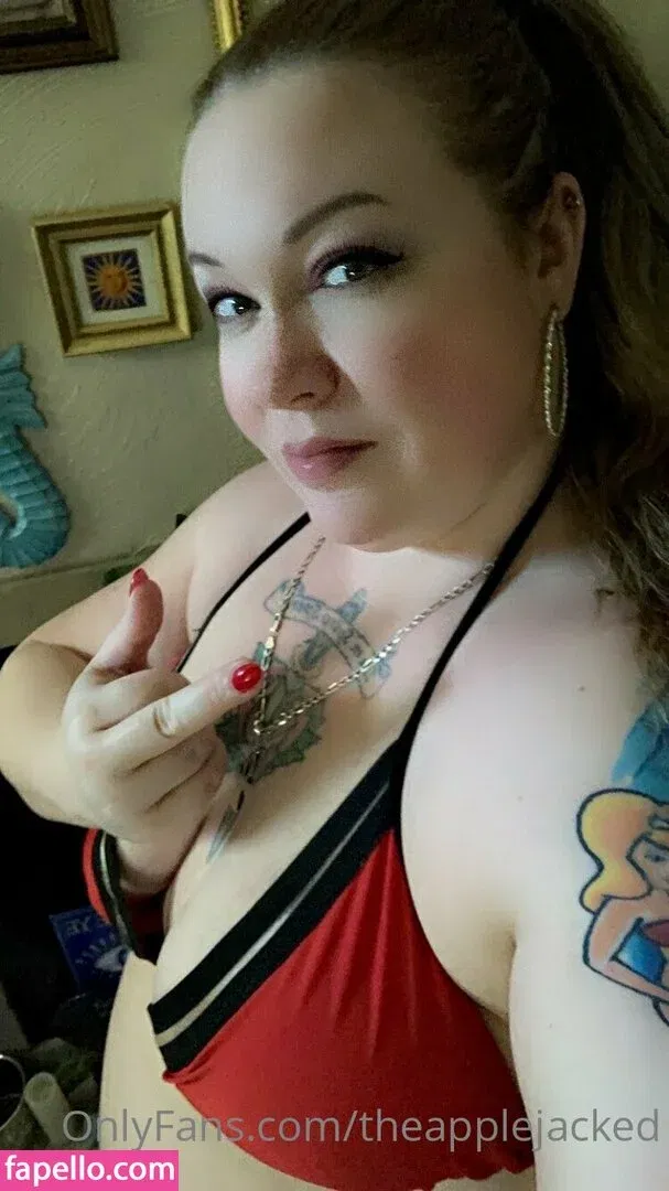 theapplejacked Onlyfans Photo Gallery 