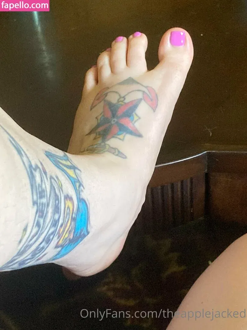 theapplejacked Onlyfans Photo Gallery 