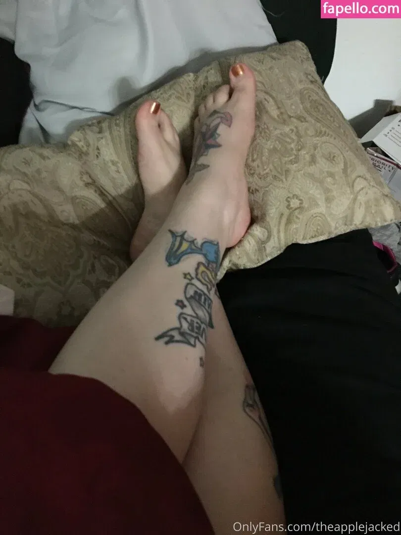 theapplejacked Onlyfans Photo Gallery 