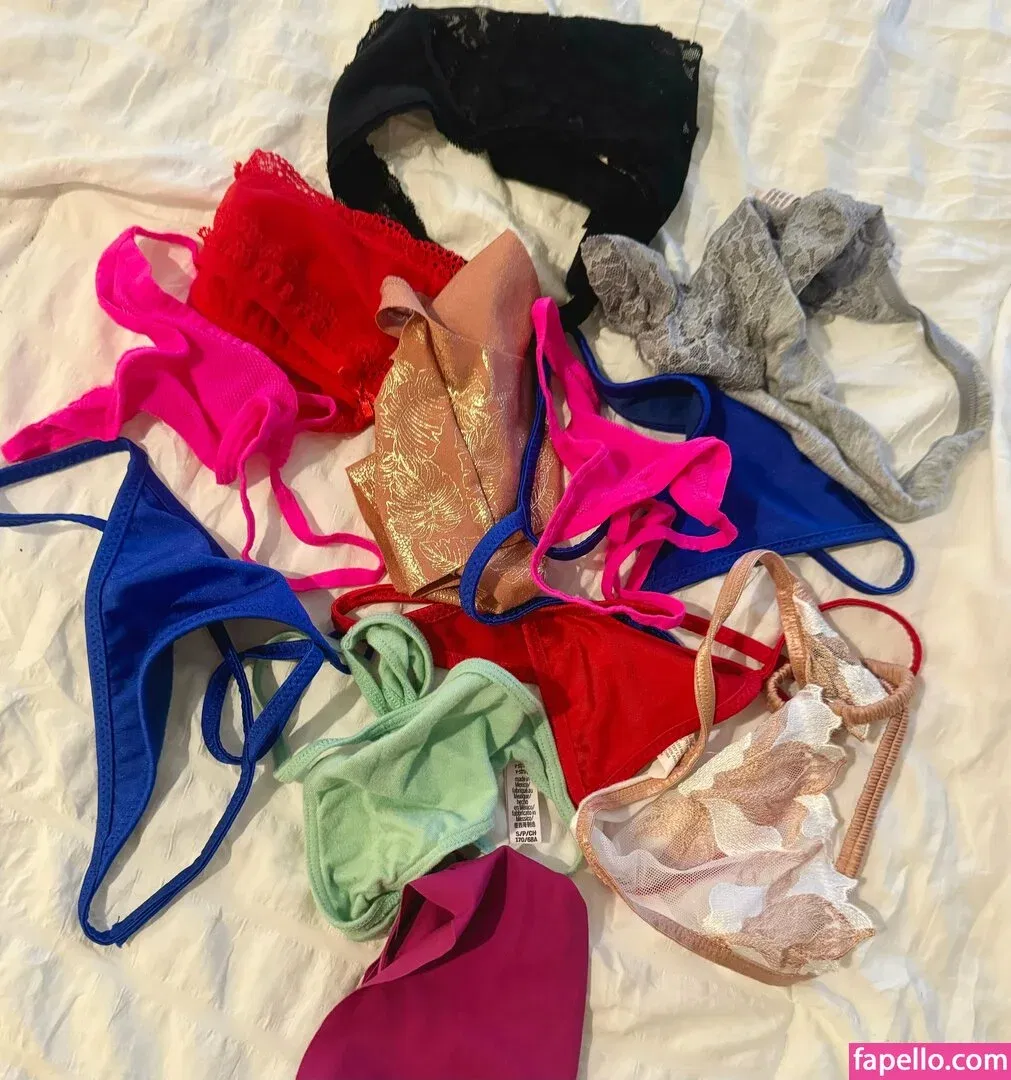 LanaK Onlyfans Photo Gallery 