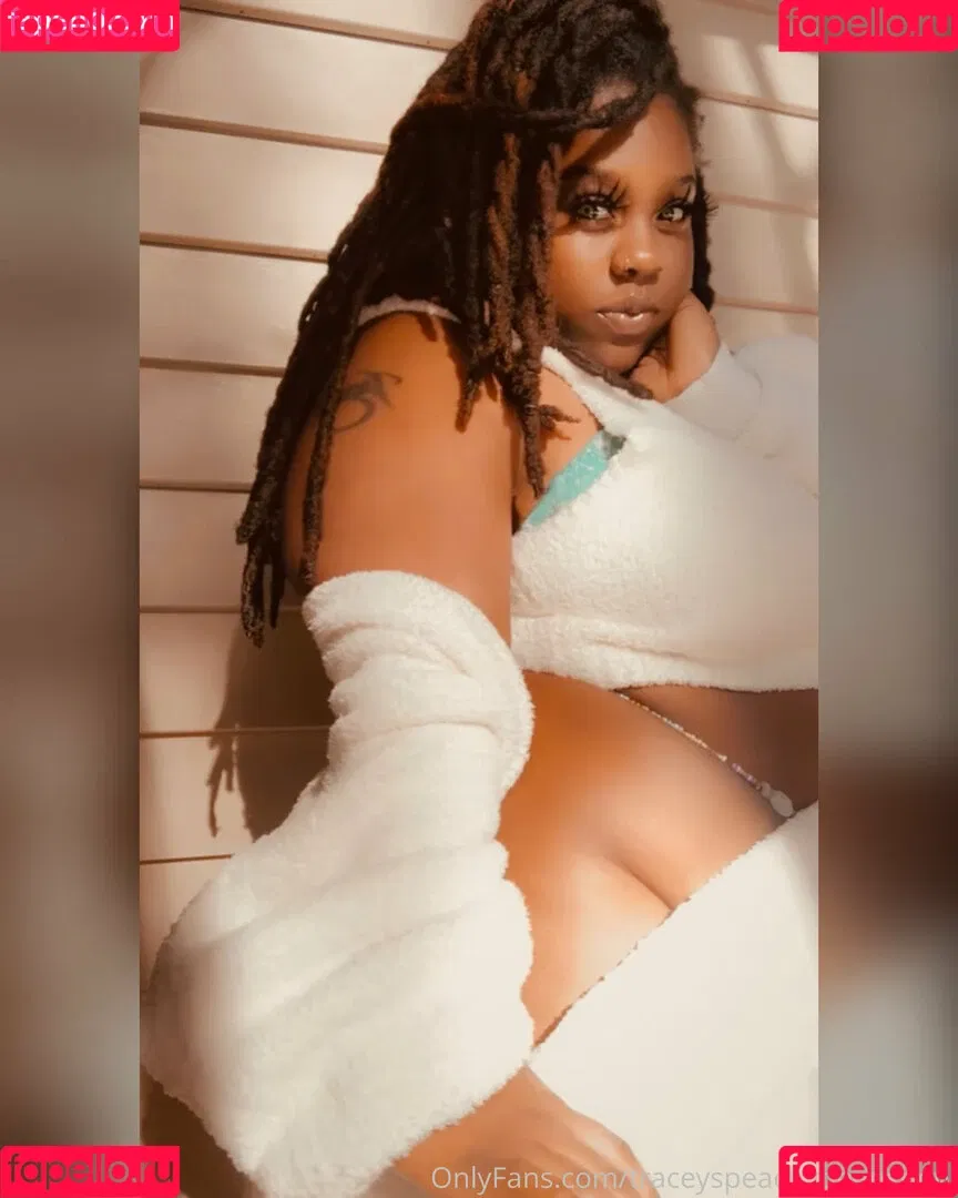 thefamouspeachesandcream Onlyfans Photo Gallery 