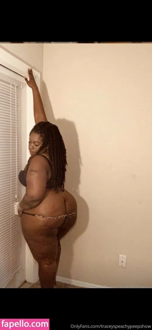 thefamouspeachesandcream Onlyfans Photo Gallery 