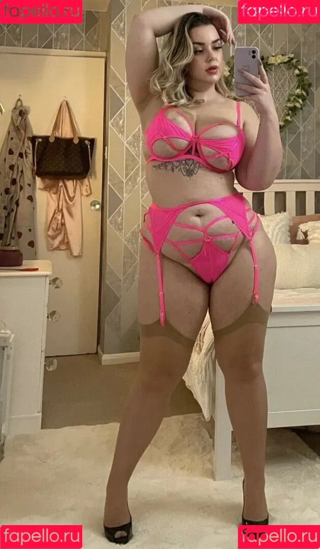 curvygirllou Onlyfans Photo Gallery 