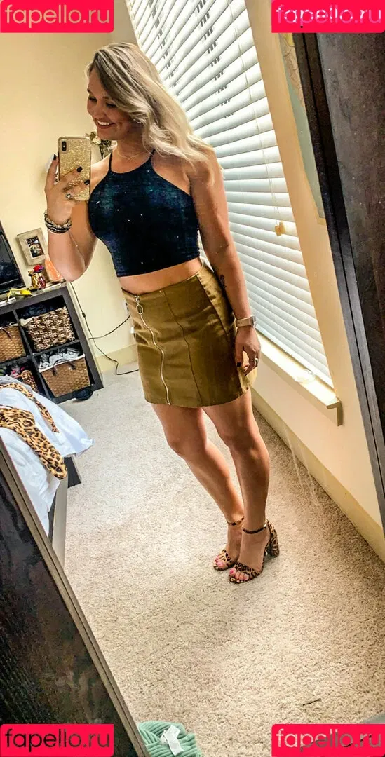 Amber Treybig KRBC News Onlyfans Photo Gallery 