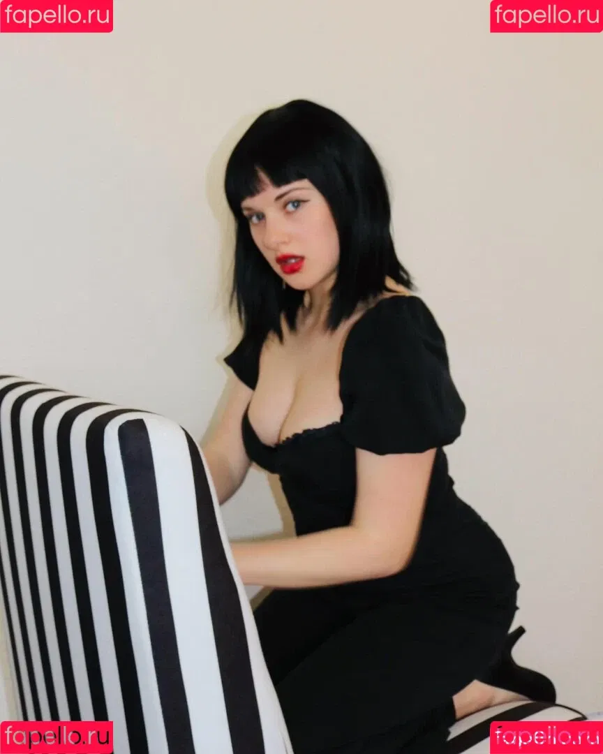 Adriana Burova Onlyfans Photo Gallery 