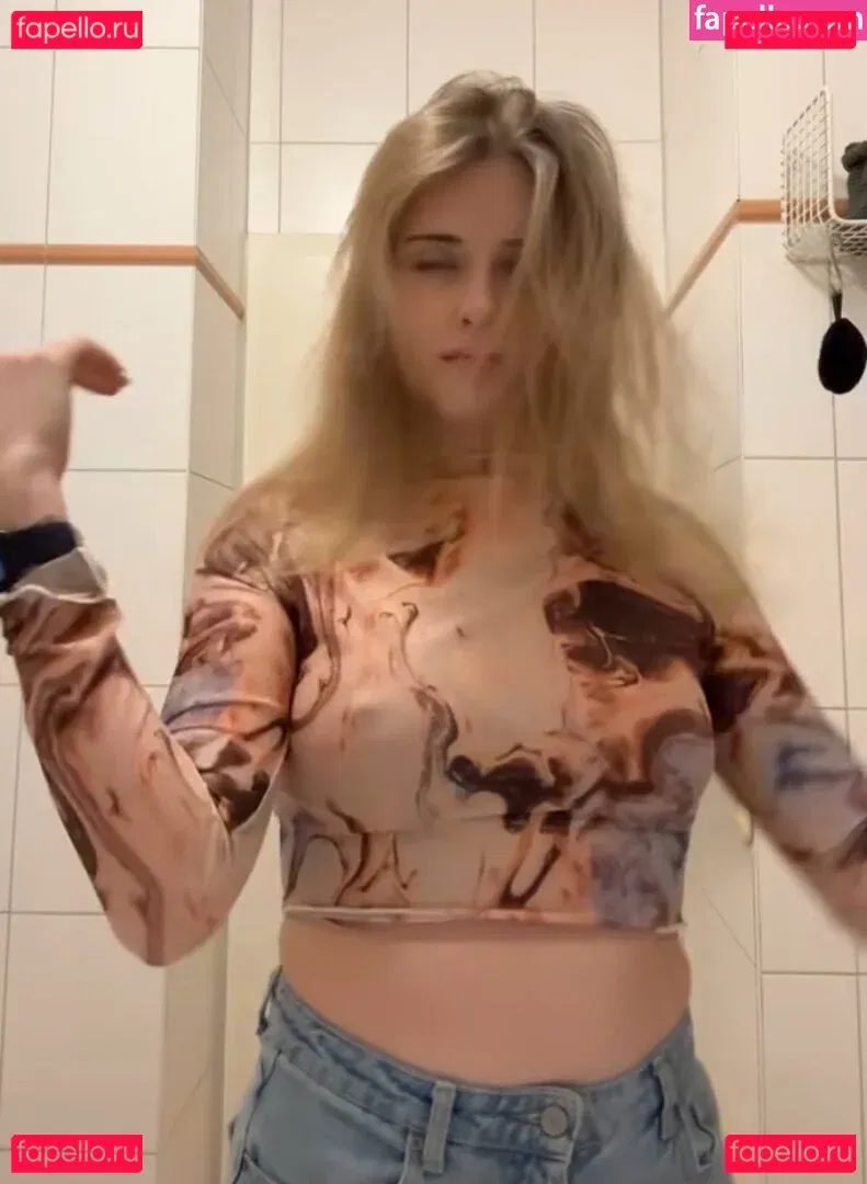 Adriana Burova Onlyfans Photo Gallery 