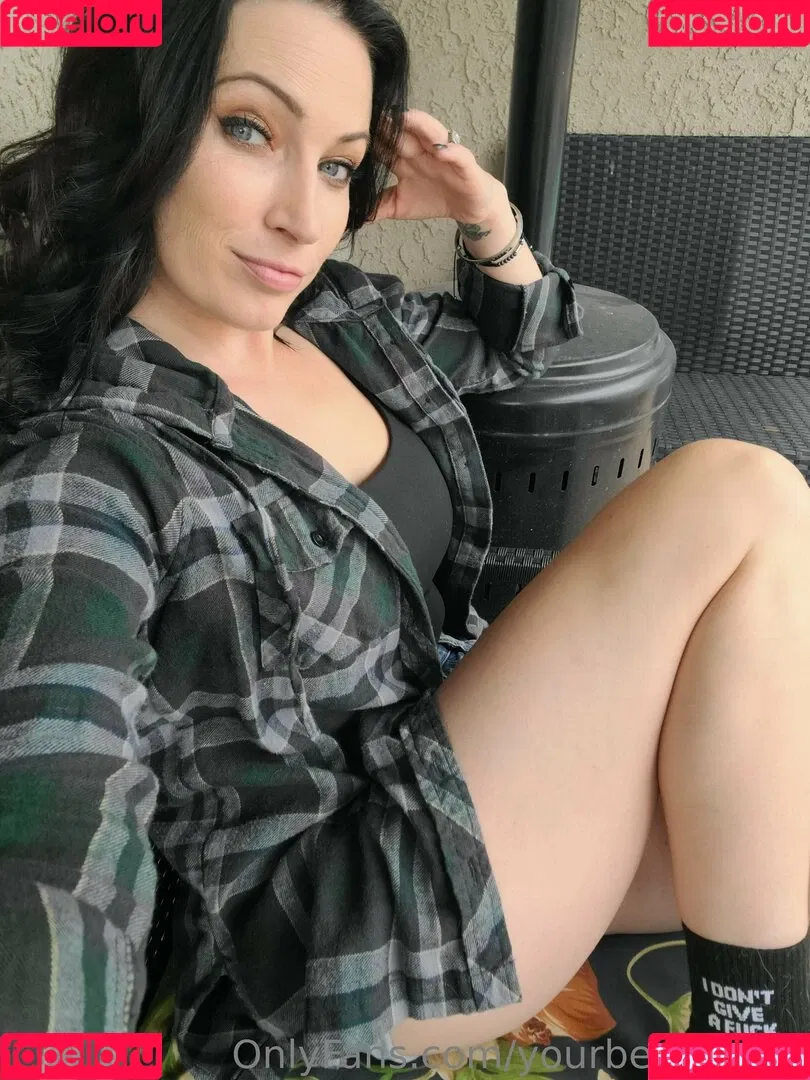 yourbeccarage Onlyfans Photo Gallery 