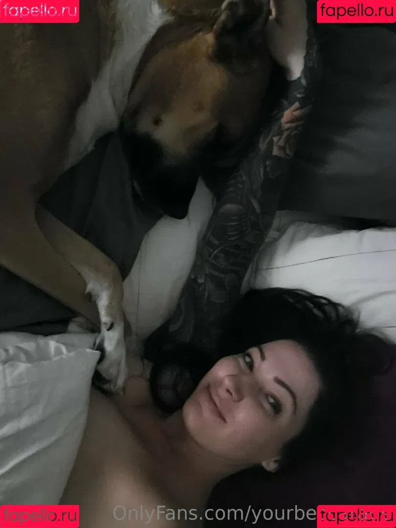 yourbeccarage Onlyfans Photo Gallery 