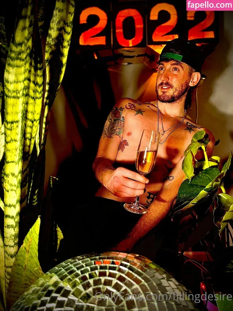 fillingdesire Onlyfans Photo Gallery 