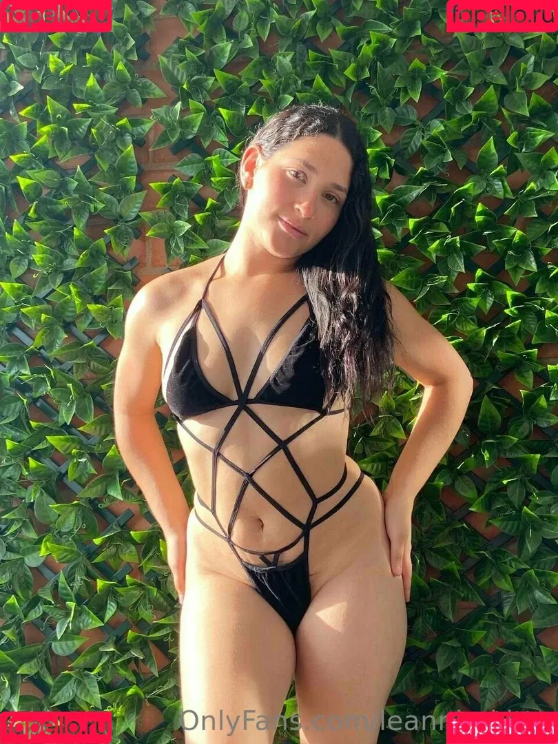 leannis_kitty Onlyfans Photo Gallery 