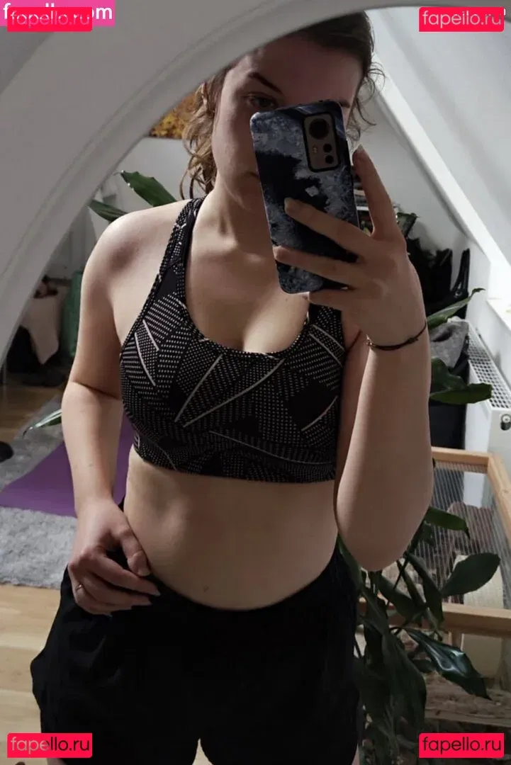 FormulaLena Onlyfans Photo Gallery 