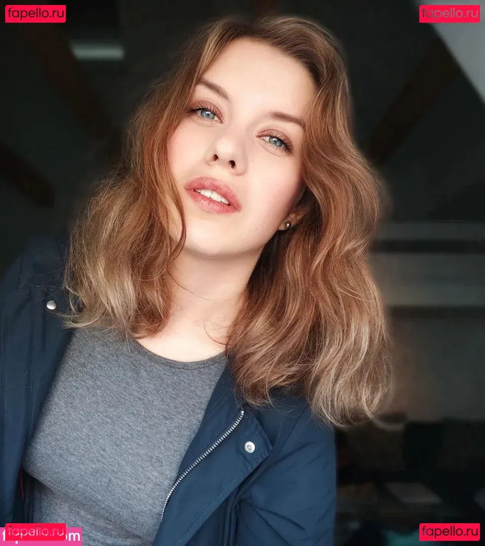 FormulaLena Onlyfans Photo Gallery 