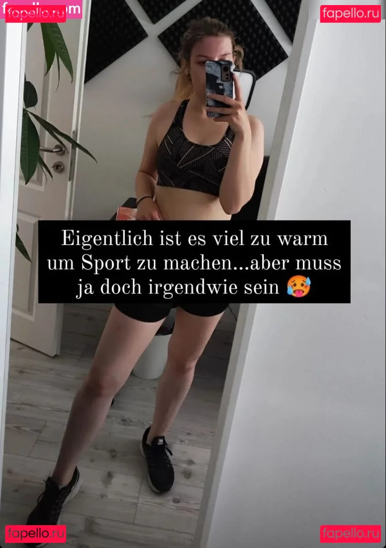 FormulaLena Onlyfans Photo Gallery 