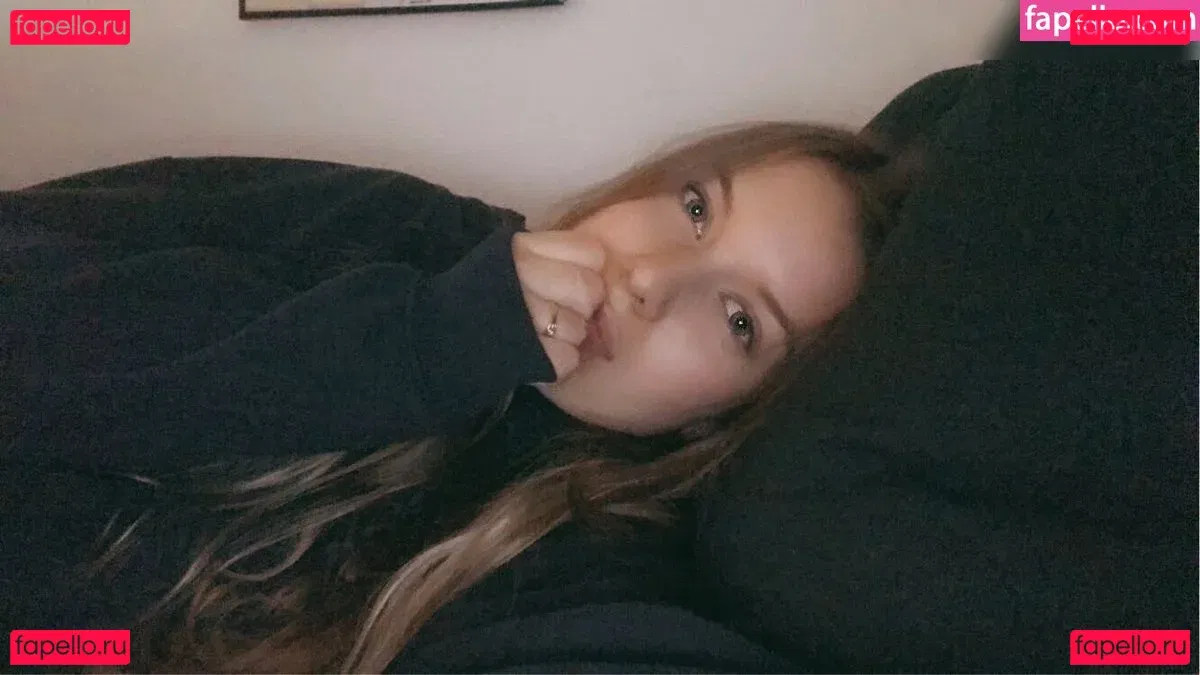 FormulaLena Onlyfans Photo Gallery 