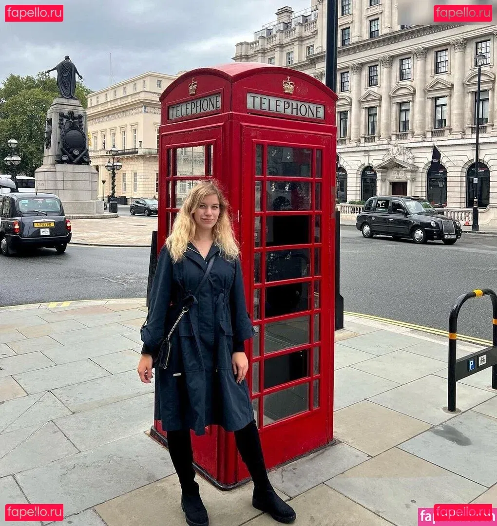 FormulaLena Onlyfans Photo Gallery 