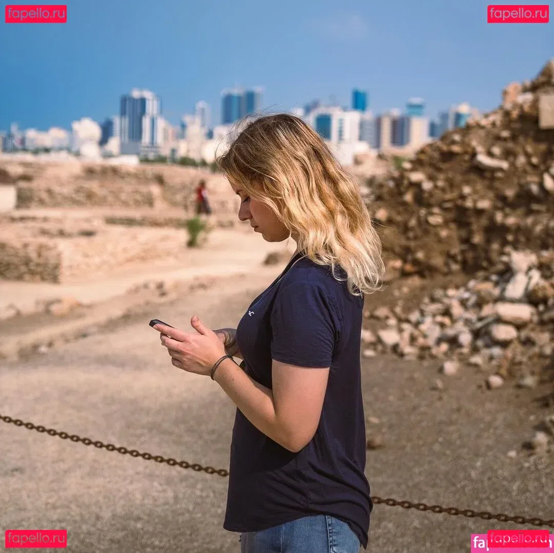 FormulaLena Onlyfans Photo Gallery 