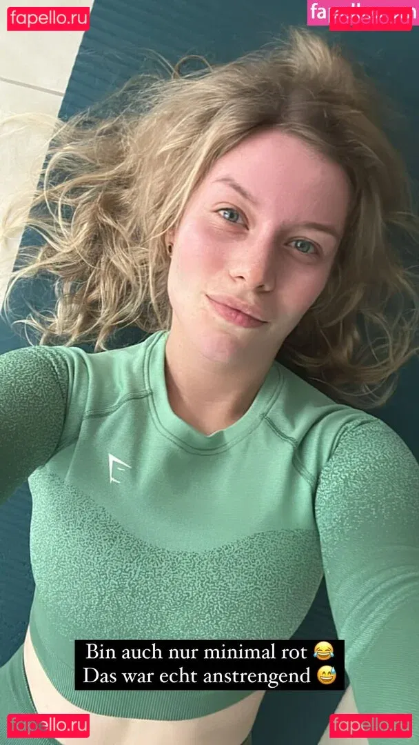 FormulaLena Onlyfans Photo Gallery 