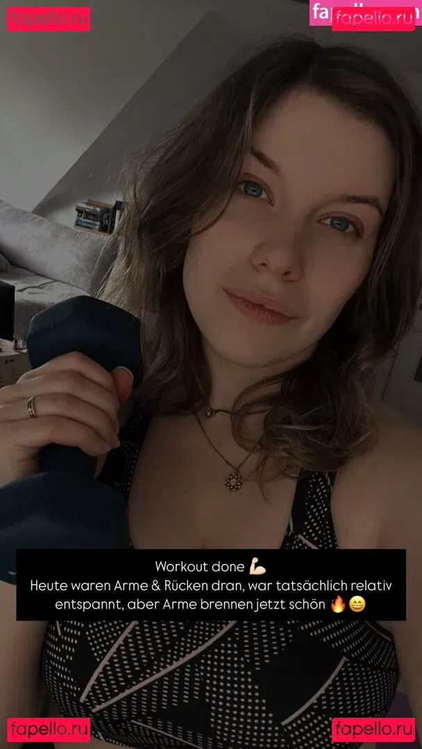 FormulaLena Onlyfans Photo Gallery 