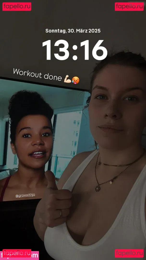 FormulaLena Onlyfans Photo Gallery 