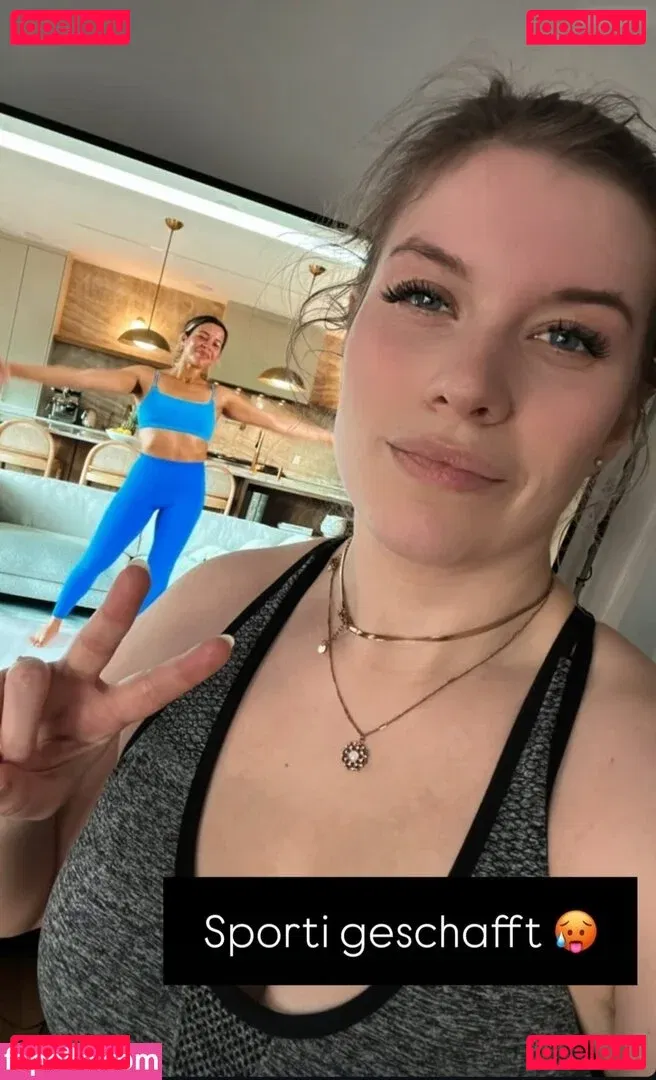 FormulaLena Onlyfans Photo Gallery 