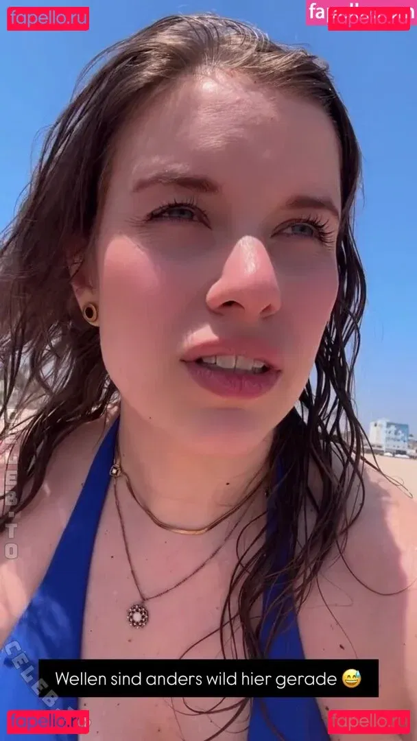 FormulaLena Onlyfans Photo Gallery 