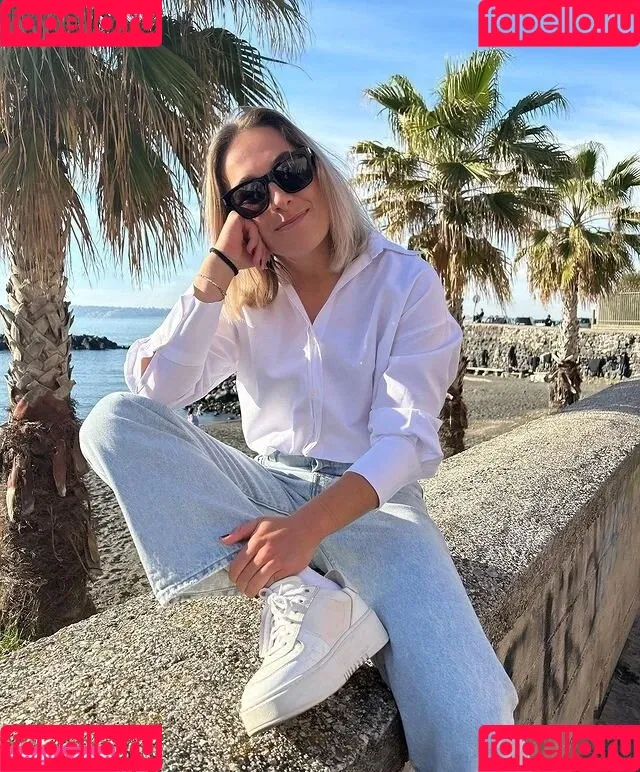 Gina Chmielinski Onlyfans Photo Gallery 
