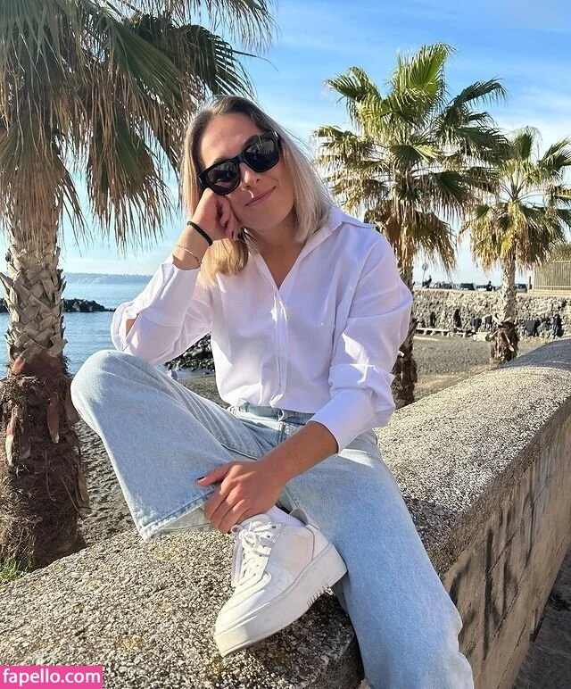 Gina Chmielinski Onlyfans Photo Gallery 