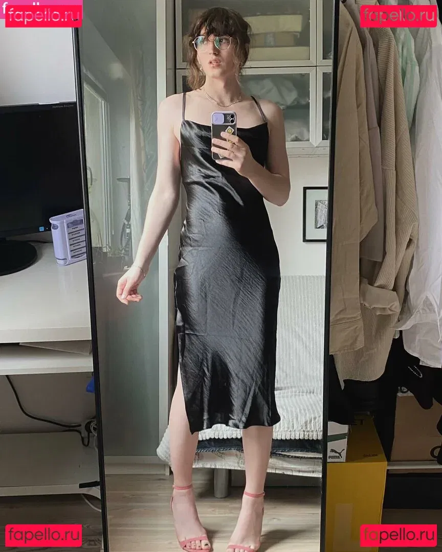 Asha Mok Onlyfans Photo Gallery 