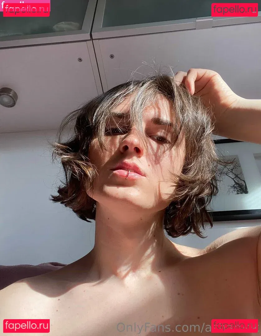 Asha Mok Onlyfans Photo Gallery 