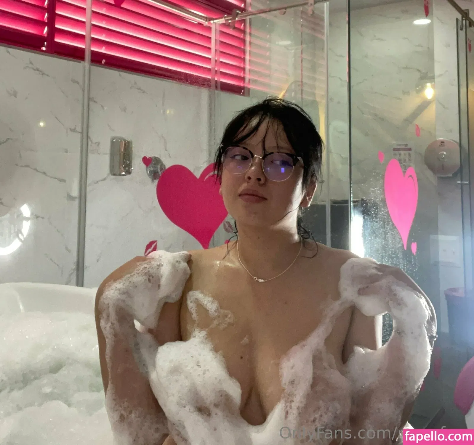 marufree Onlyfans Photo Gallery 