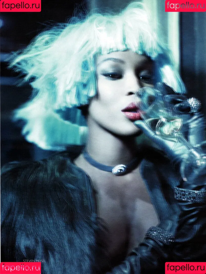 Naomi Campbell Onlyfans Photo Gallery 
