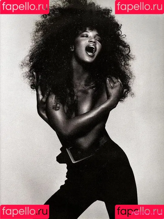 Naomi Campbell Onlyfans Photo Gallery 