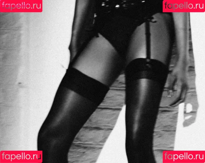 Naomi Campbell Onlyfans Photo Gallery 