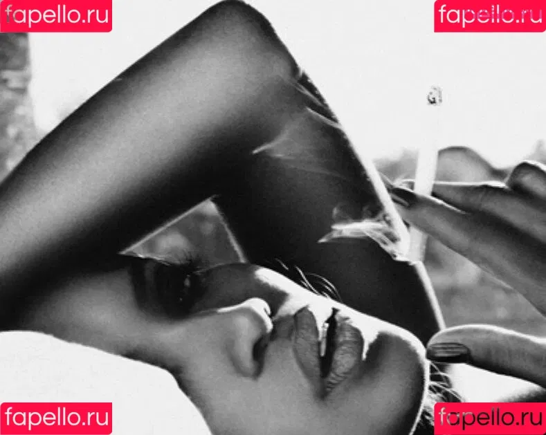 Naomi Campbell Onlyfans Photo Gallery 
