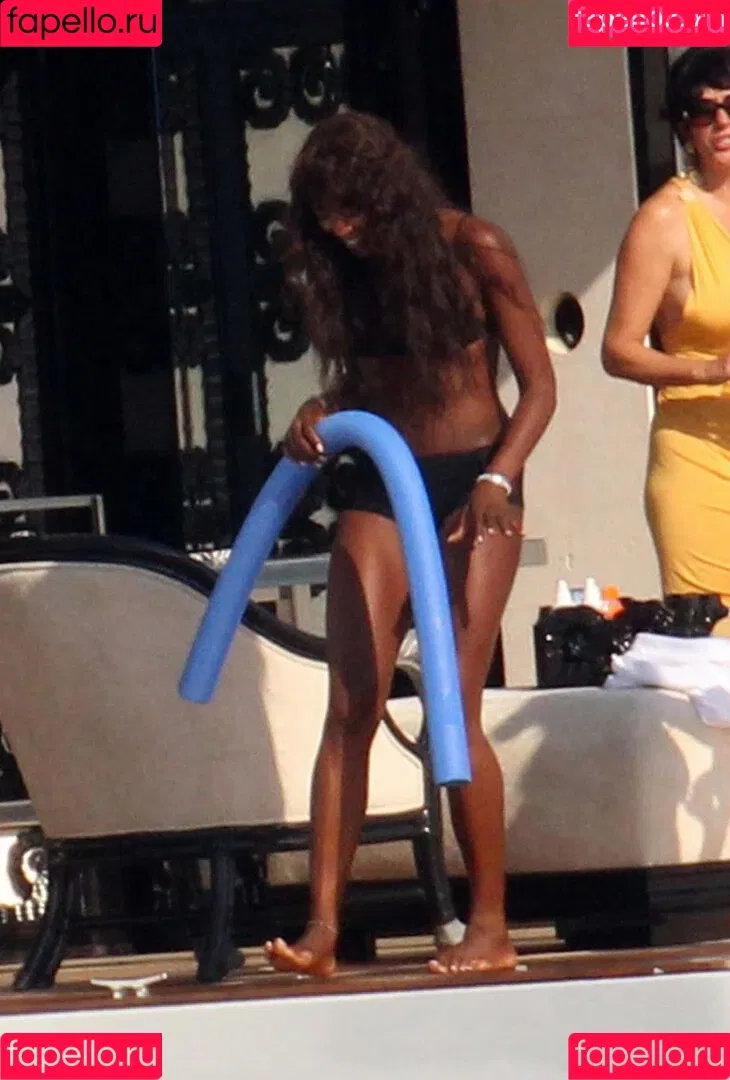 Naomi Campbell Onlyfans Photo Gallery 
