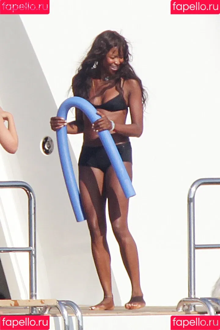 Naomi Campbell Onlyfans Photo Gallery 