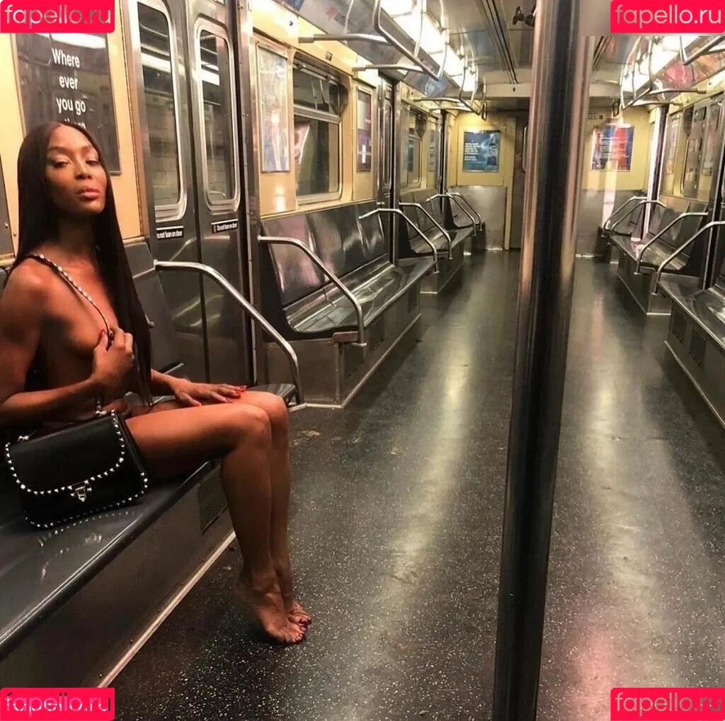 Naomi Campbell Onlyfans Photo Gallery 