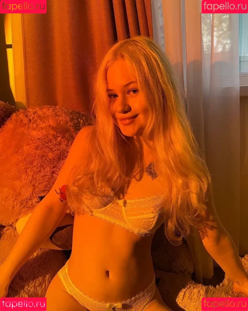 yourangelmaria Onlyfans Photo Gallery 