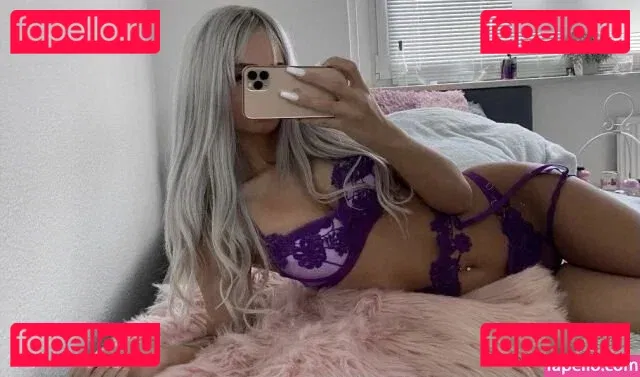 Viviczkaaa Onlyfans Photo Gallery 